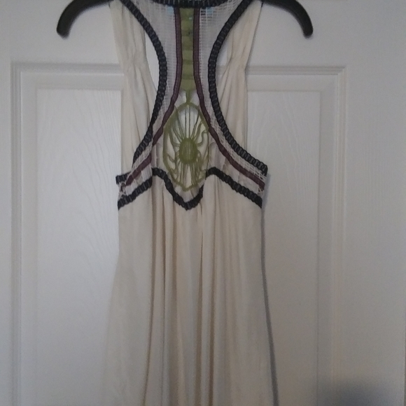 Marciano blouse beautiful for summer. - Picture 3 of 5